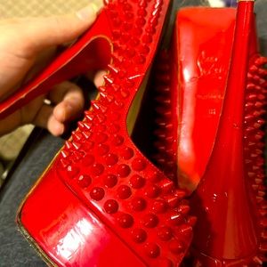Louboutin spiked heels size 36 (size 6 in women ) worn maybe 5 times tops. 600$